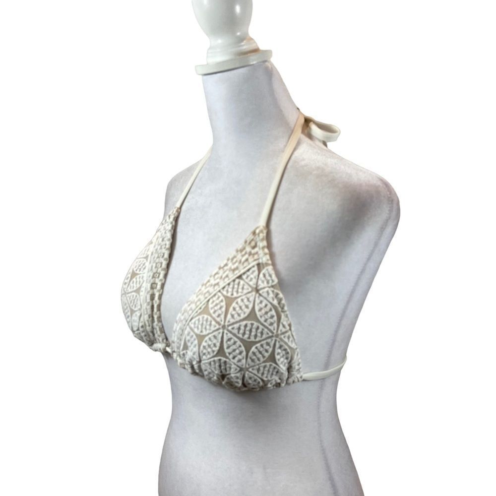 Laundry by Shelli Segal‎ Brand White and Nude Crochet Bikini Top Size Medium